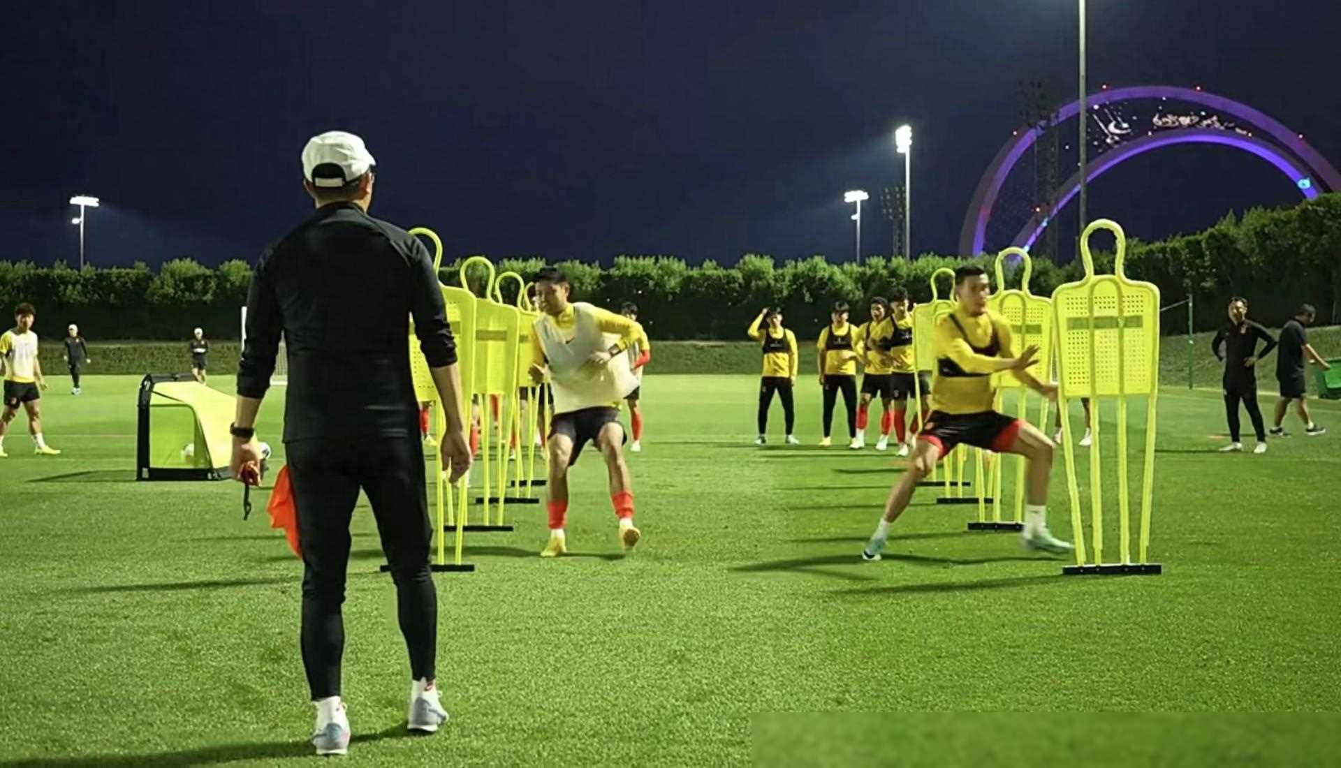 球员个人能力展示,实力对决拼尽全力的简单介绍 球员个人能力展示,实力对决拼尽全力的简单介绍