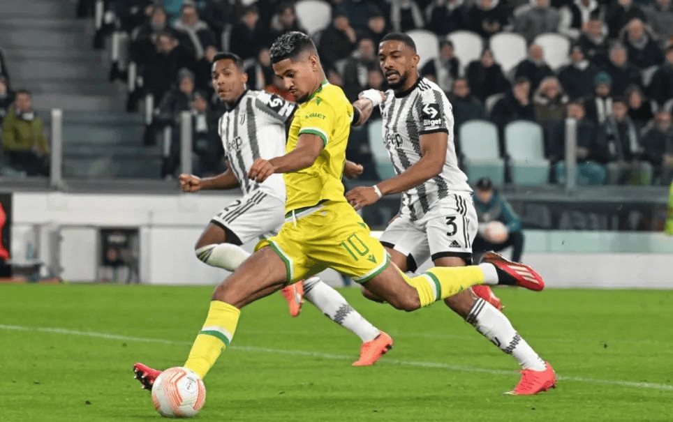 开云体育官方网站-包含雷恩球队战术调整：恢复突击优势的词条