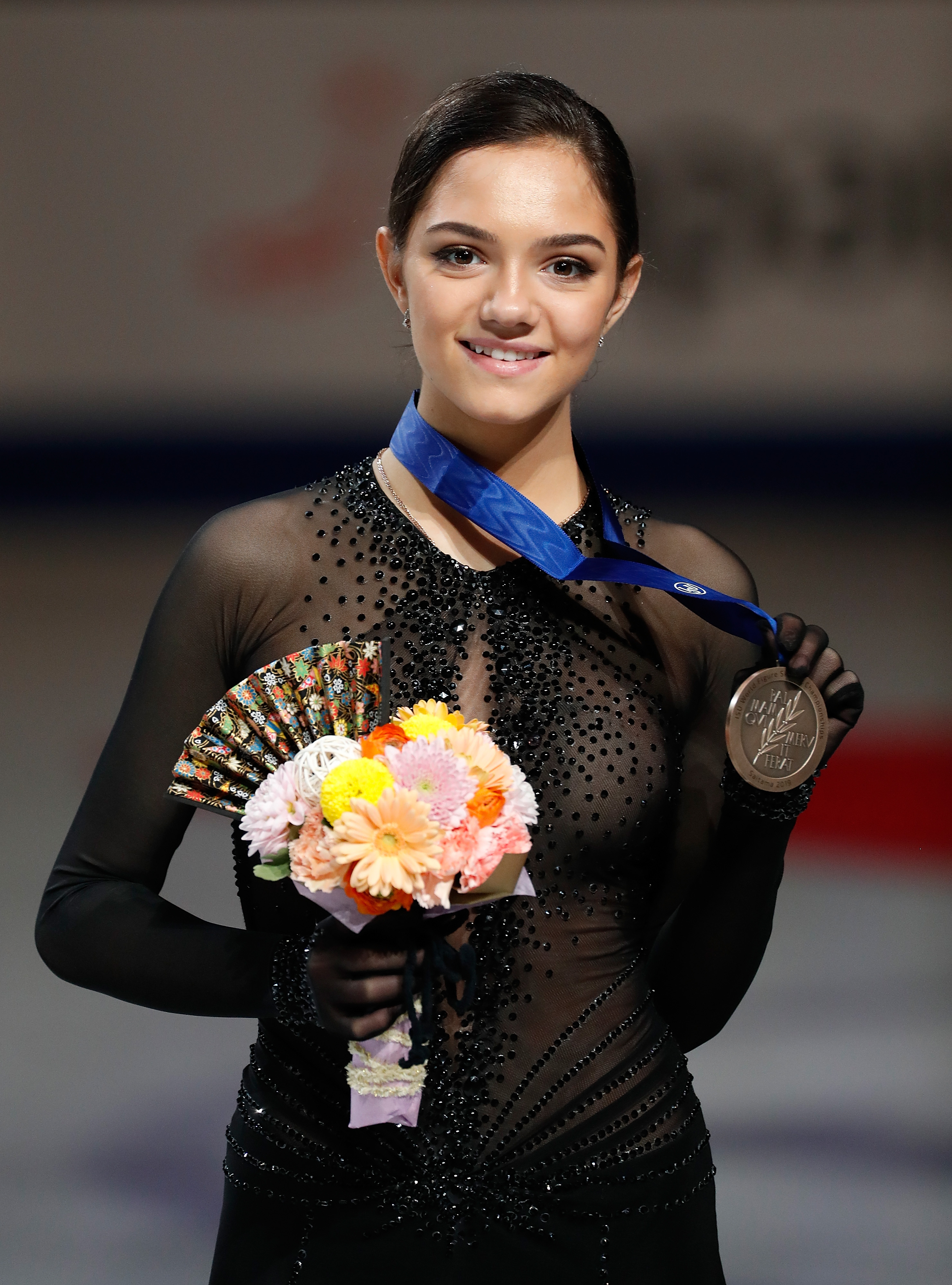 开云体育中国-瑞士女子单人滑选手优雅出场，获得高分的简单介绍