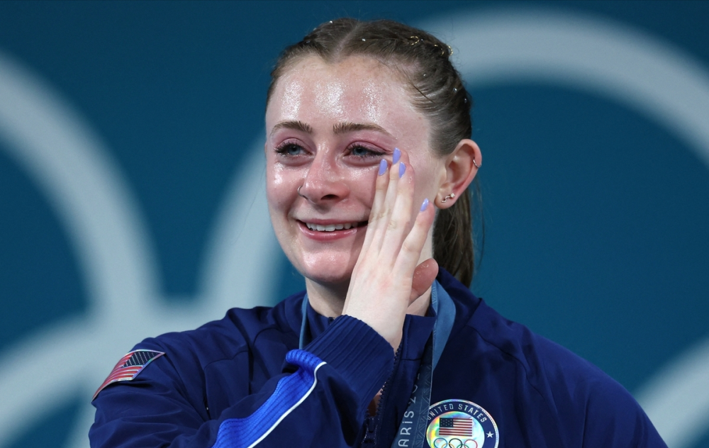 荷兰选手勇夺女子田径跨栏金牌