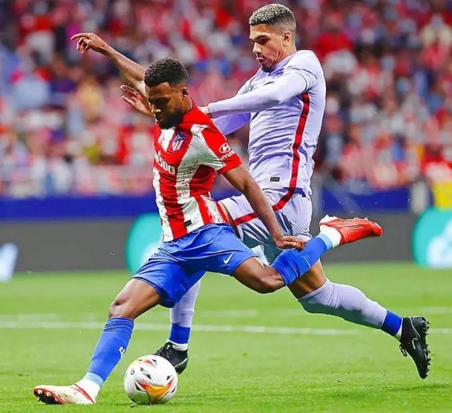 比勒菲尔德击败对手,稳固联赛前三位置的简单介绍 比勒菲尔德击败对手,稳固联赛前三位置的简单介绍