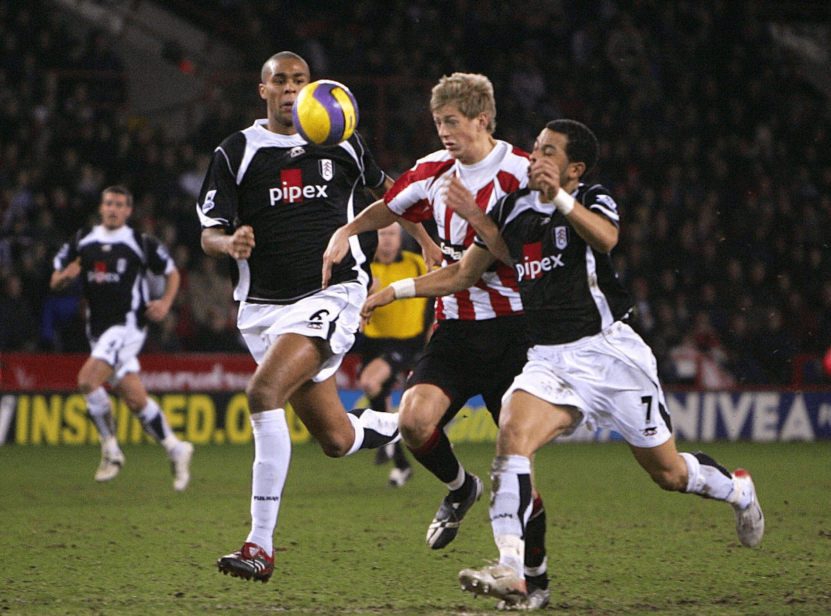 比勒菲尔德击败对手,稳固联赛前三位置的简单介绍 比勒菲尔德击败对手,稳固联赛前三位置的简单介绍