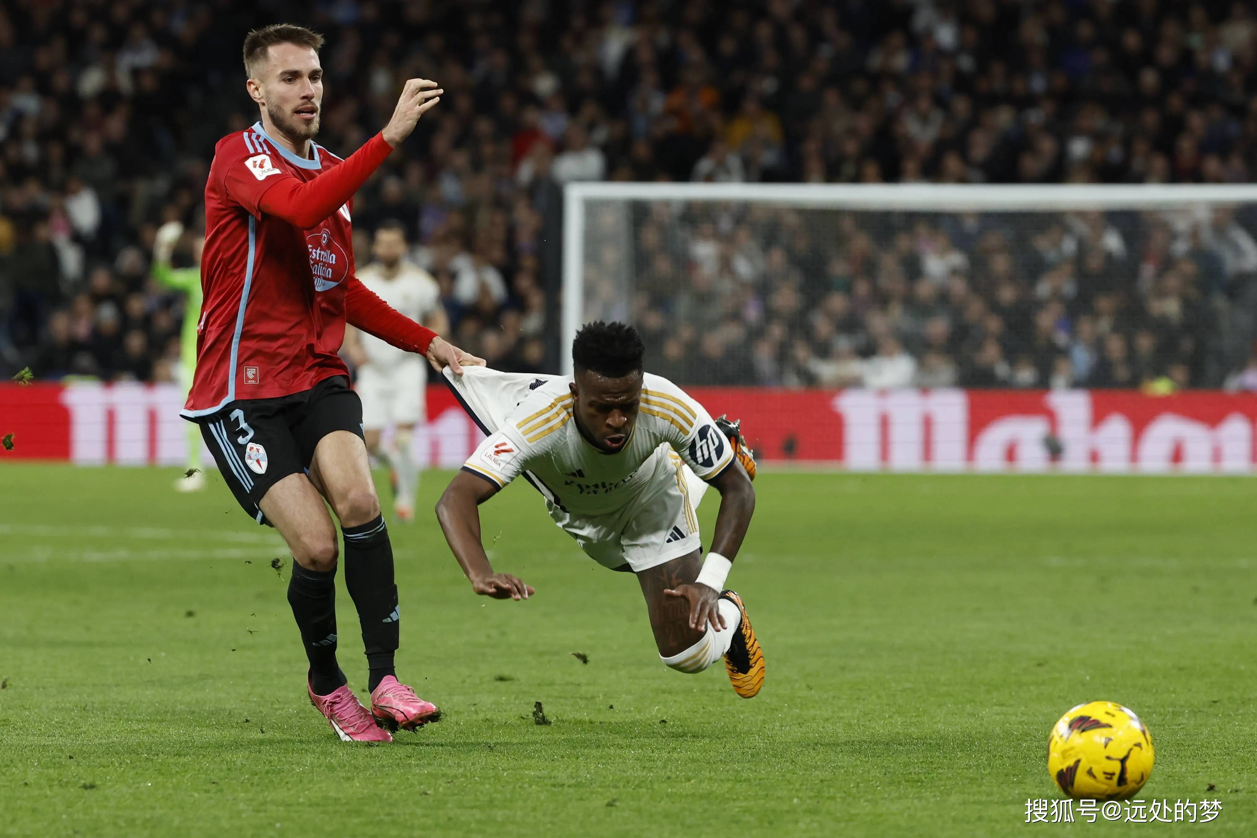 那不勒斯主场替补大放异彩,客场比分激情领先的简单介绍 那不勒斯主场替补大放异彩,客场比分激情领先的简单介绍