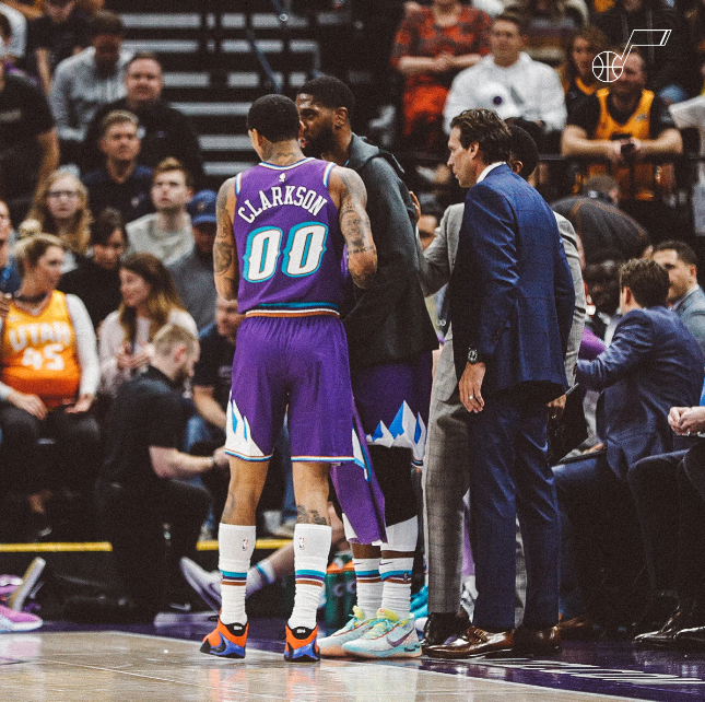 爵士队后卫群受伤,主帅寻求新的战术安排的简单介绍 爵士队后卫群受伤,主帅寻求新的战术安排的简单介绍