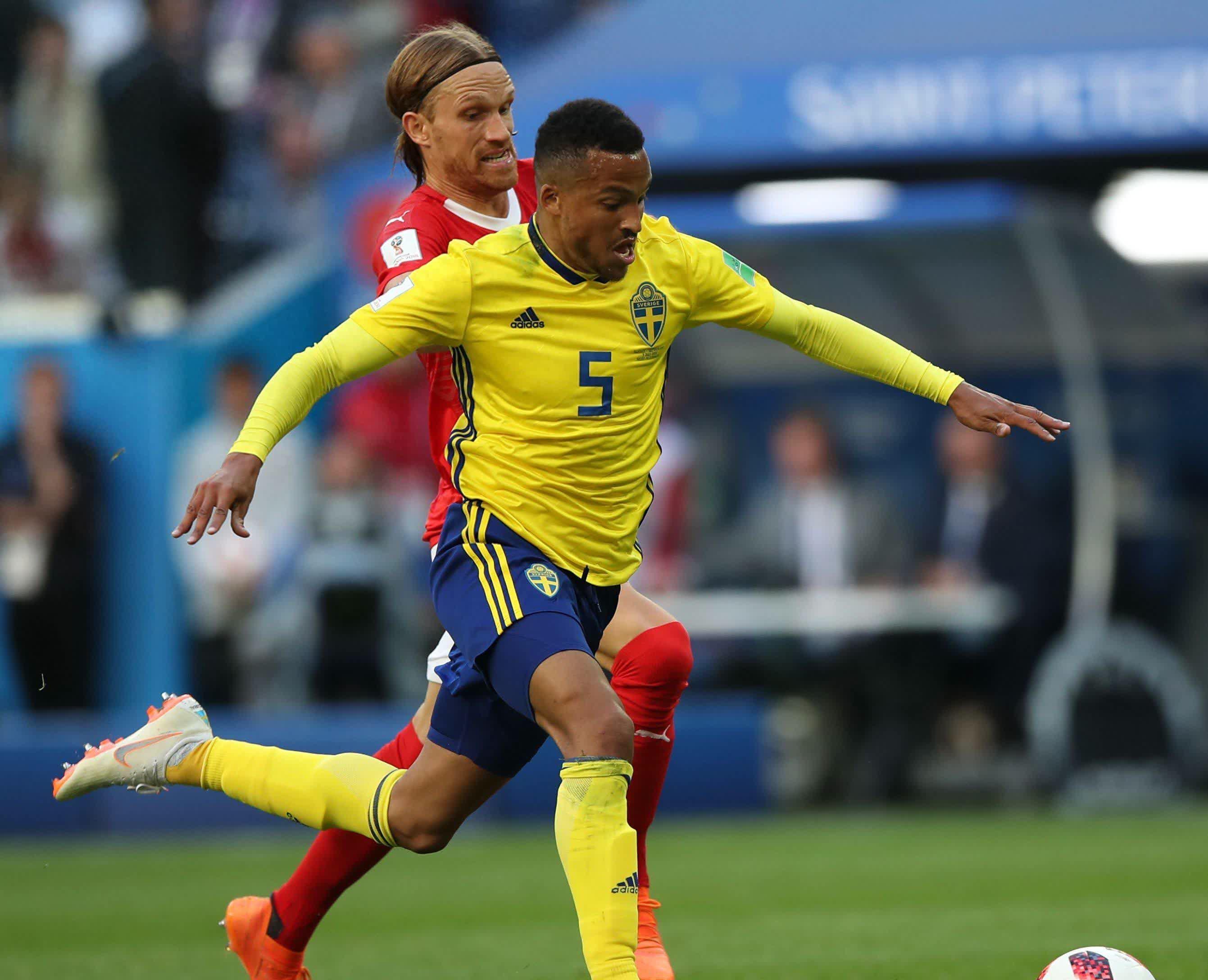 开云下载-瑞典队在比赛中实现逆转，取得胜利