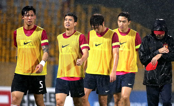 恒大后防封堵步入上岸风暴让对手尴尬的简单介绍 恒大后防封堵步入上岸风暴让对手尴尬的简单介绍