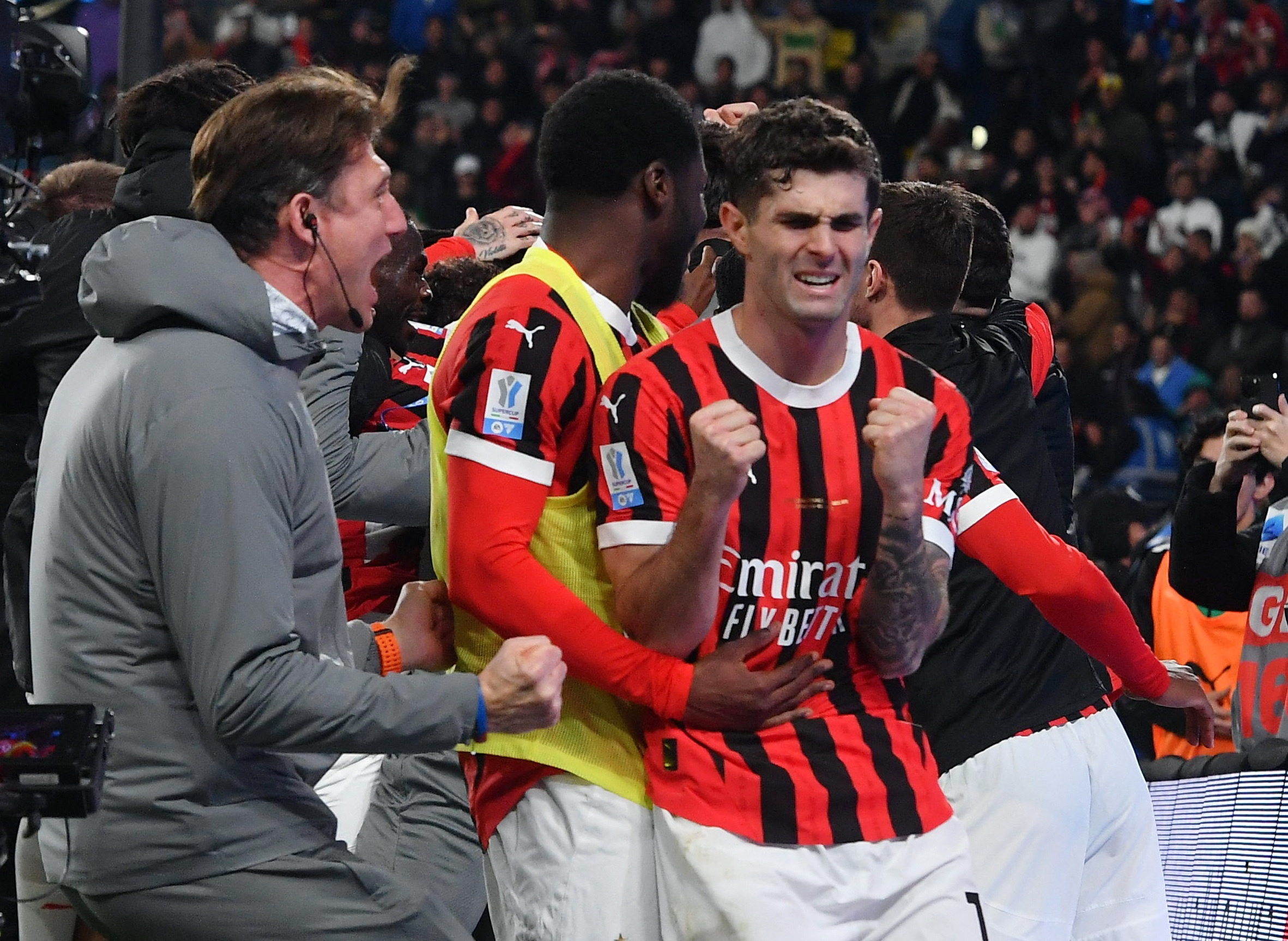 开云体育平台APP-AC米兰胜利领跑意甲联赛渐入佳境