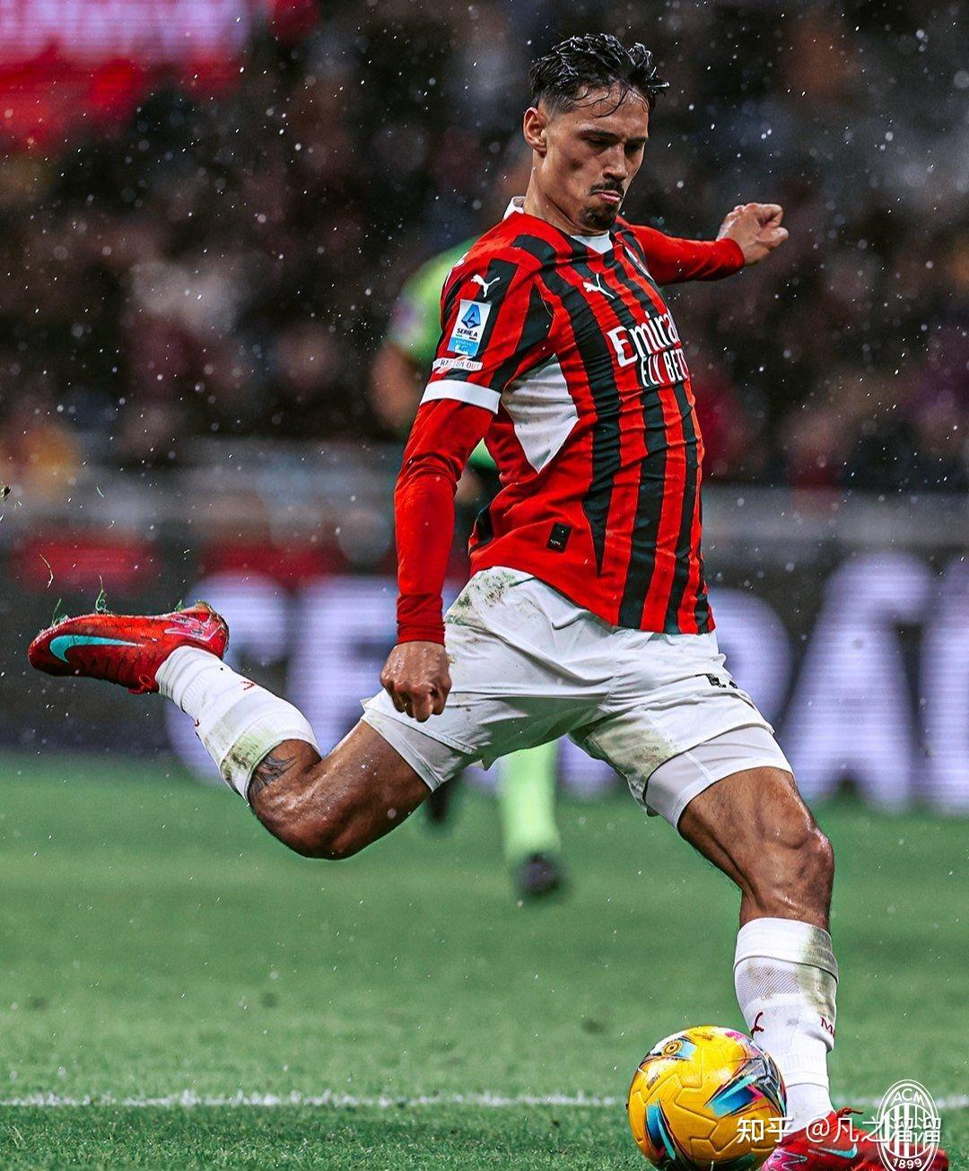 AC米兰胜利领跑意甲联赛渐入佳境 AC米兰胜利领跑意甲联赛渐入佳境