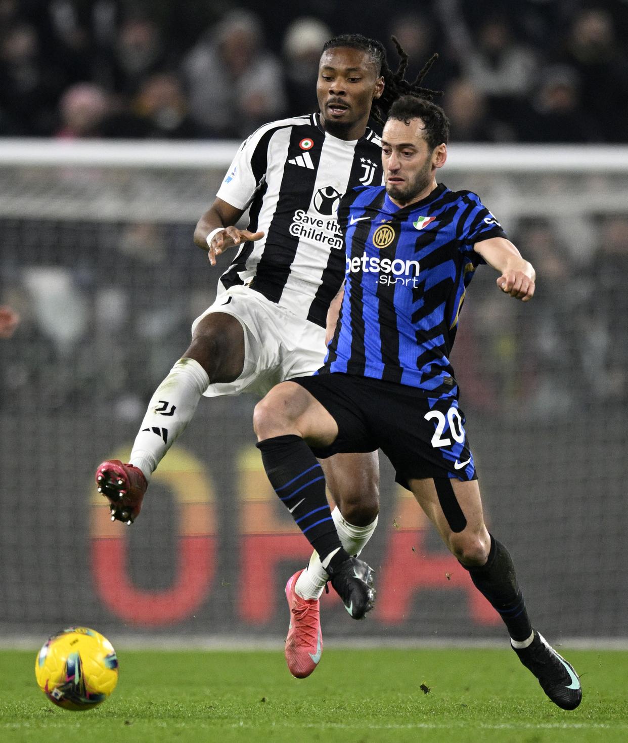 开云体育中国-意甲冠军尤文图斯迎战卫冕冠军球队