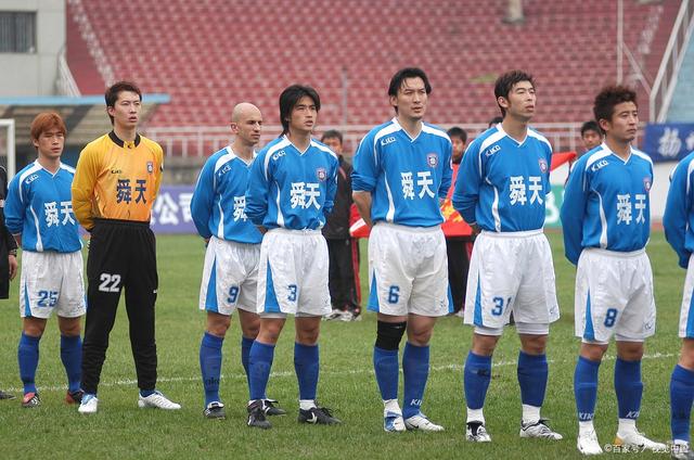 江苏苏宁队战胜江苏舜天队,晋级四强 江苏苏宁队战胜江苏舜天队,晋级四强