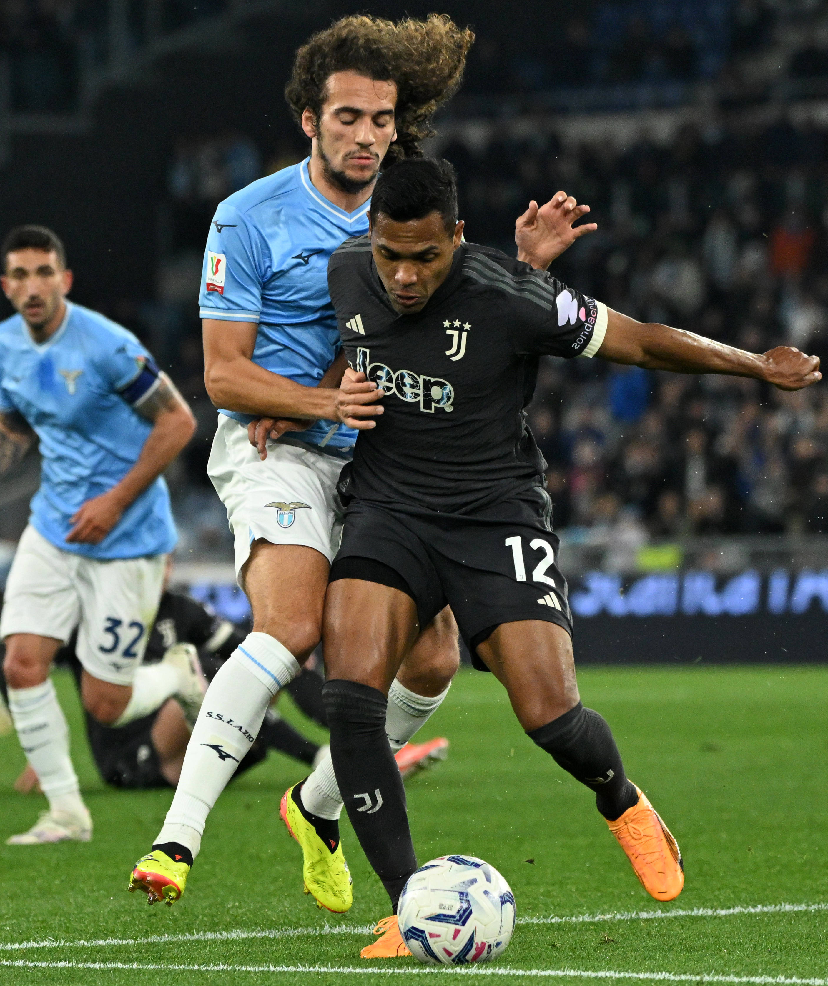 开云体育入口-尤文图斯悲情出局，赛后悔恨不已