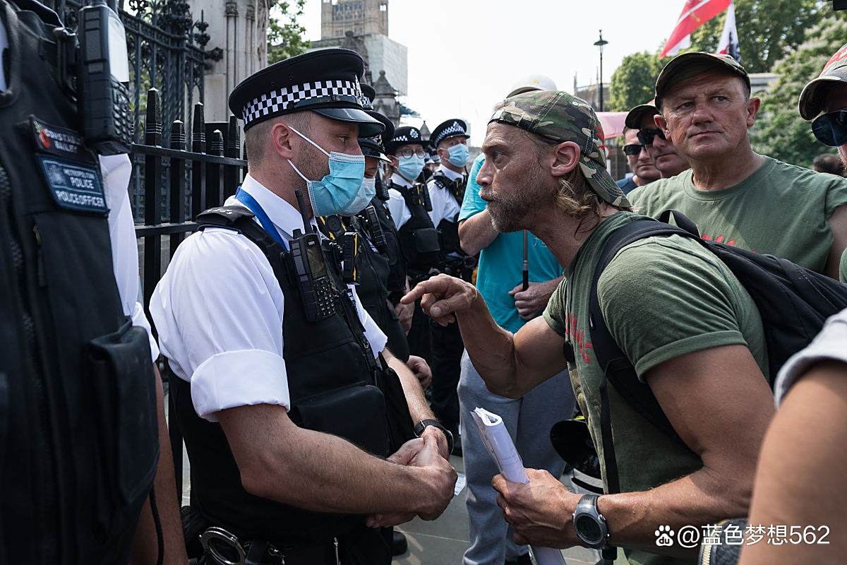 塞尔维亚士气低迷,遭阿尔巴尼亚淘汰 塞尔维亚士气低迷,遭阿尔巴尼亚淘汰