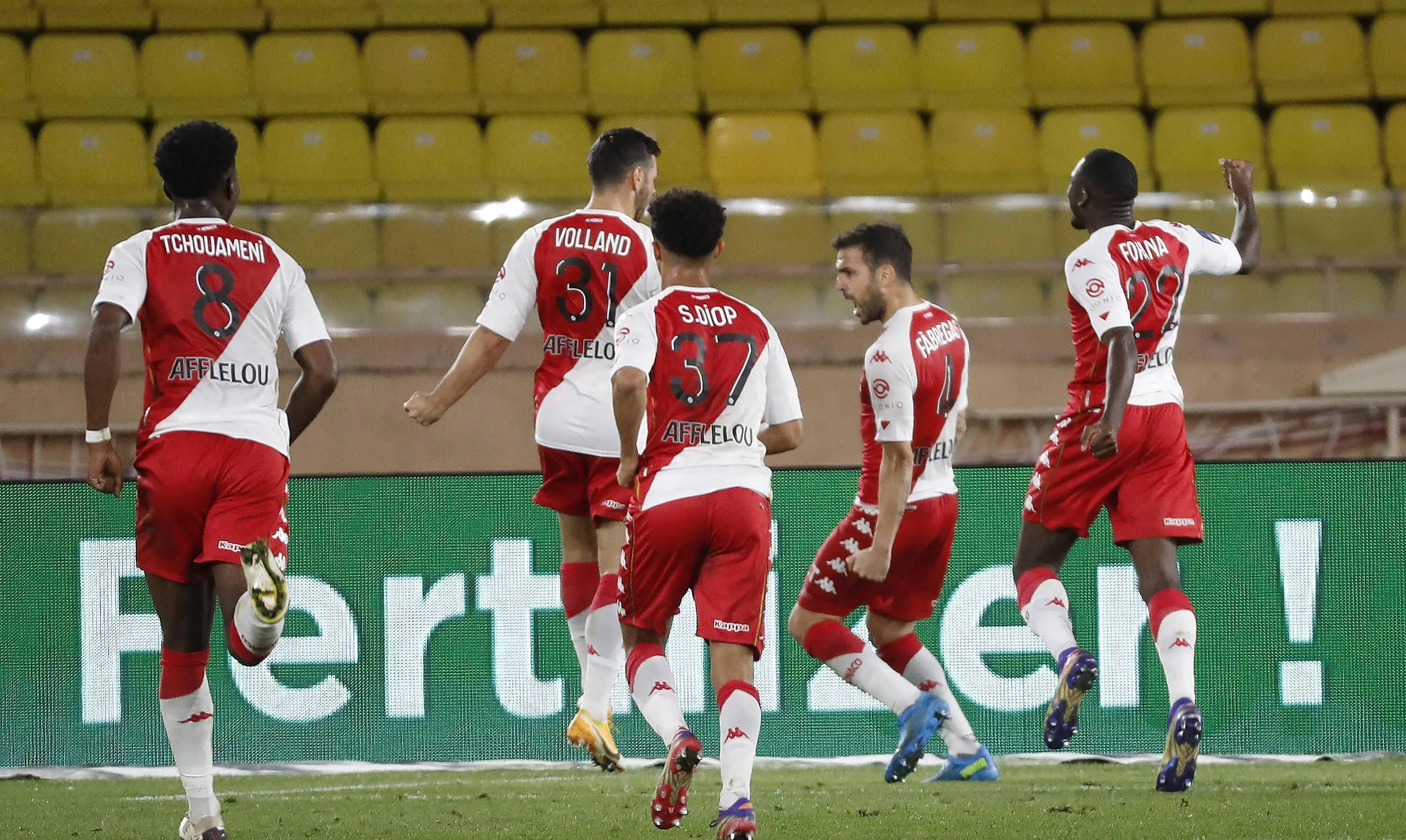 包含法国联赛外援大放异彩战继续激烈的词条 包含法国联赛外援大放异彩战继续激烈的词条