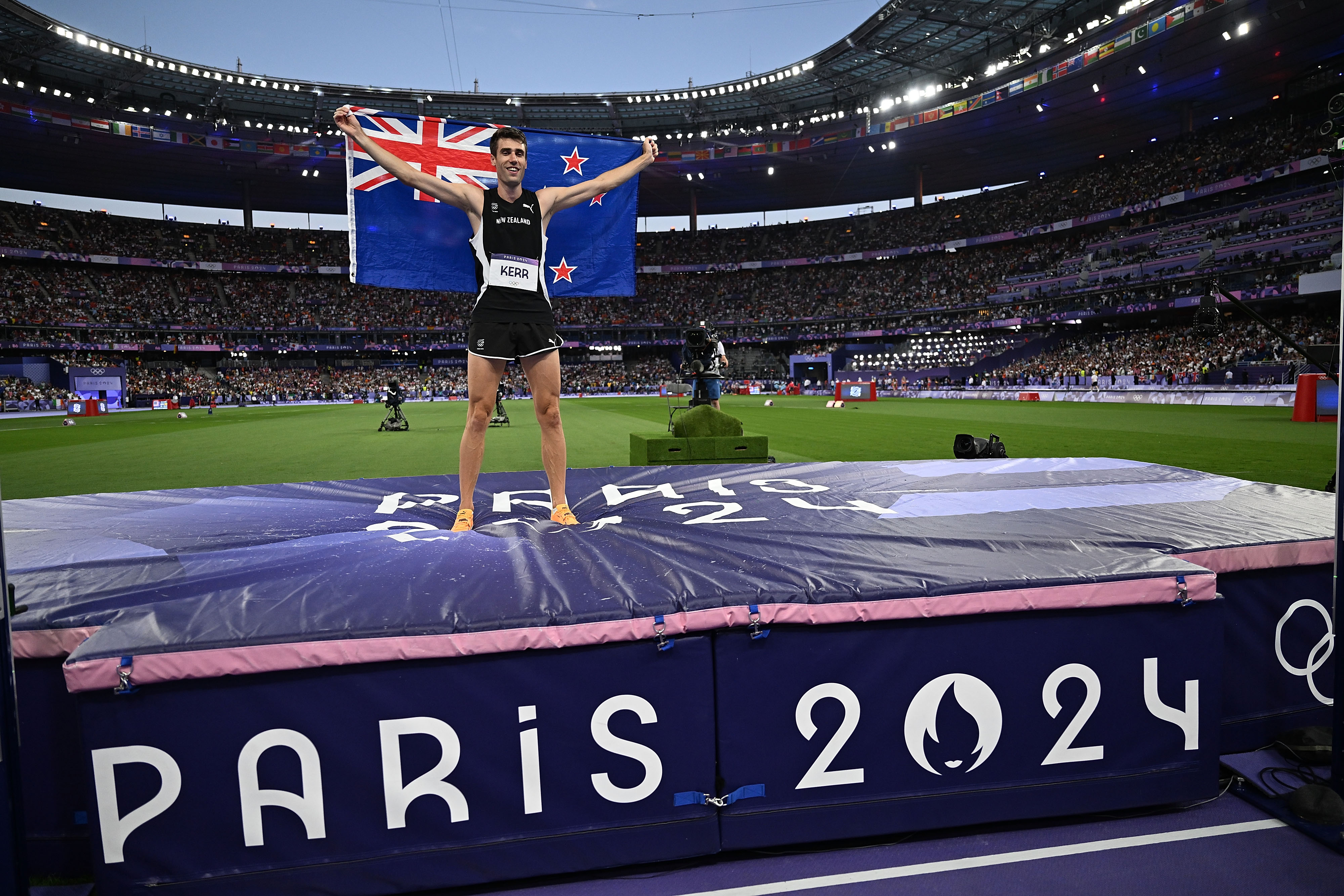 荷兰田径选手速度惊人,夺下金牌 荷兰田径选手速度惊人,夺下金牌