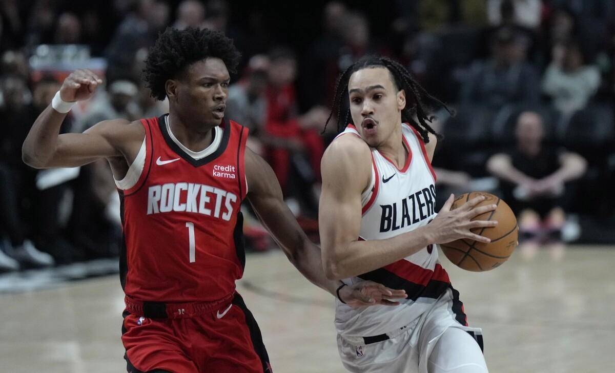 包含NBA球员示威抗议社会不公，引发热议的词条