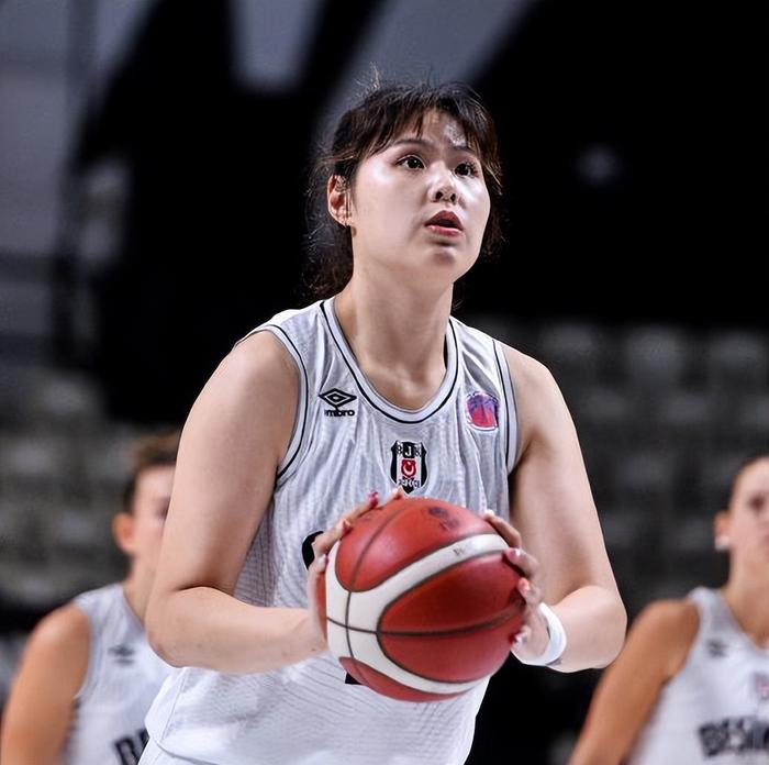 开云下载-包含欧洲杯：法国女篮险胜挺进半决赛的词条