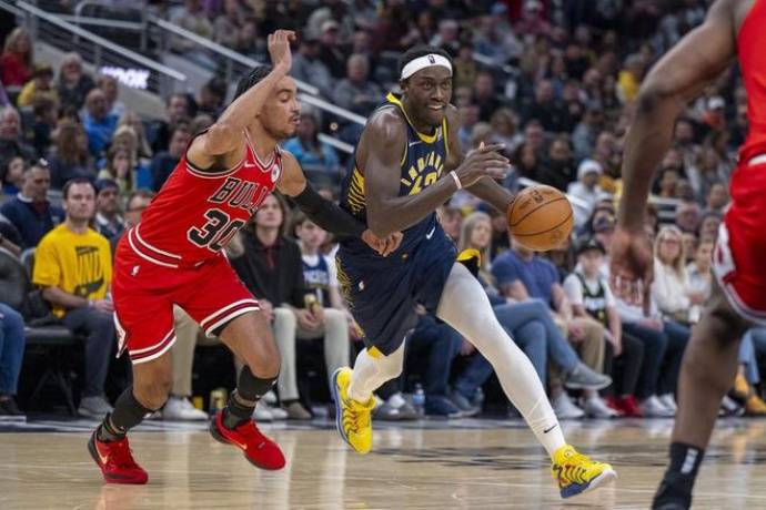 步行者客场连胜达四场，东部赛区争抢前八席位