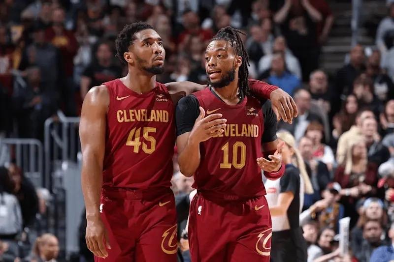 马刺力克黄蜂,取得胜利 马刺力克黄蜂,取得胜利