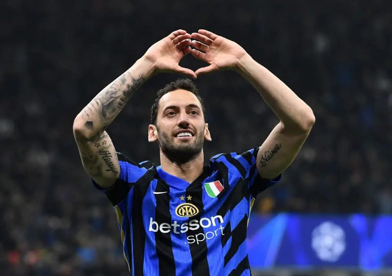 欧国联决胜战报:顶级球队尽显实力 欧国联决胜战报:顶级球队尽显实力