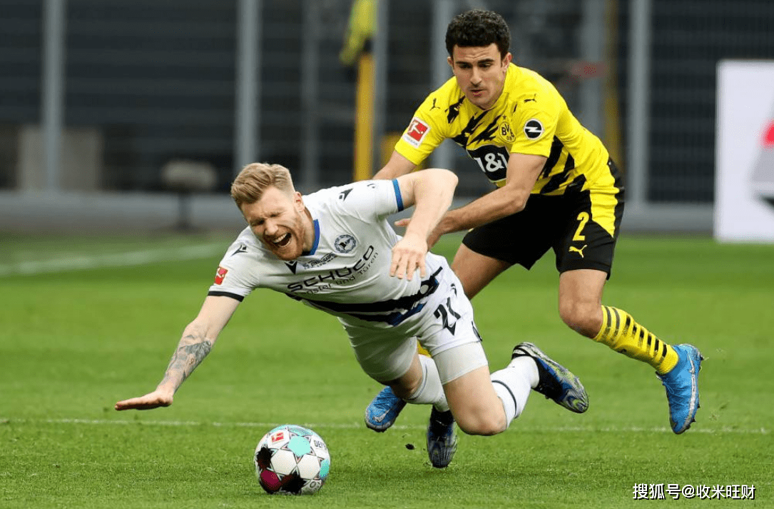 开云平台-上海队碾压四川队，范弗利特状态火热的简单介绍