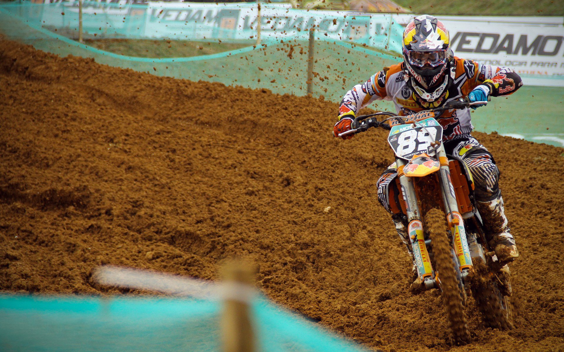 基米希一传一射导演逆转，勒沃库森惊险淘汰沙特劲旅