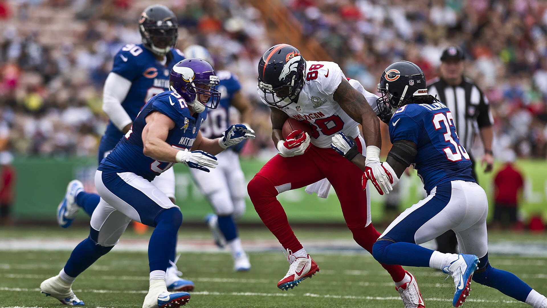 开云体育登录-窒息钢幕，当足球场响起活塞的轰鸣—2026世界杯战术奇观诞生记